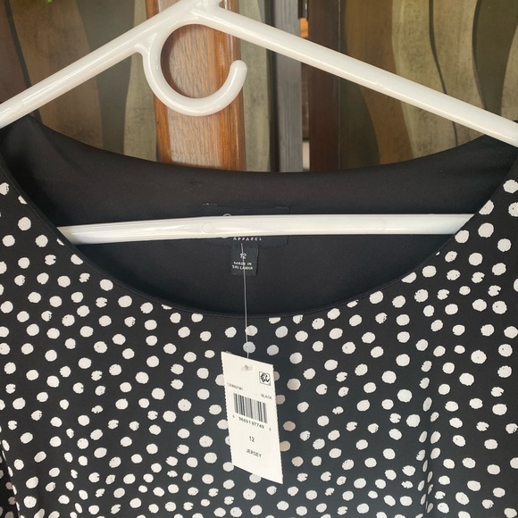 NWT Connected Women’s Black/white  Polka-dot Puff-sleeve Sheath Dress, size 12 - Picture 4 of 5